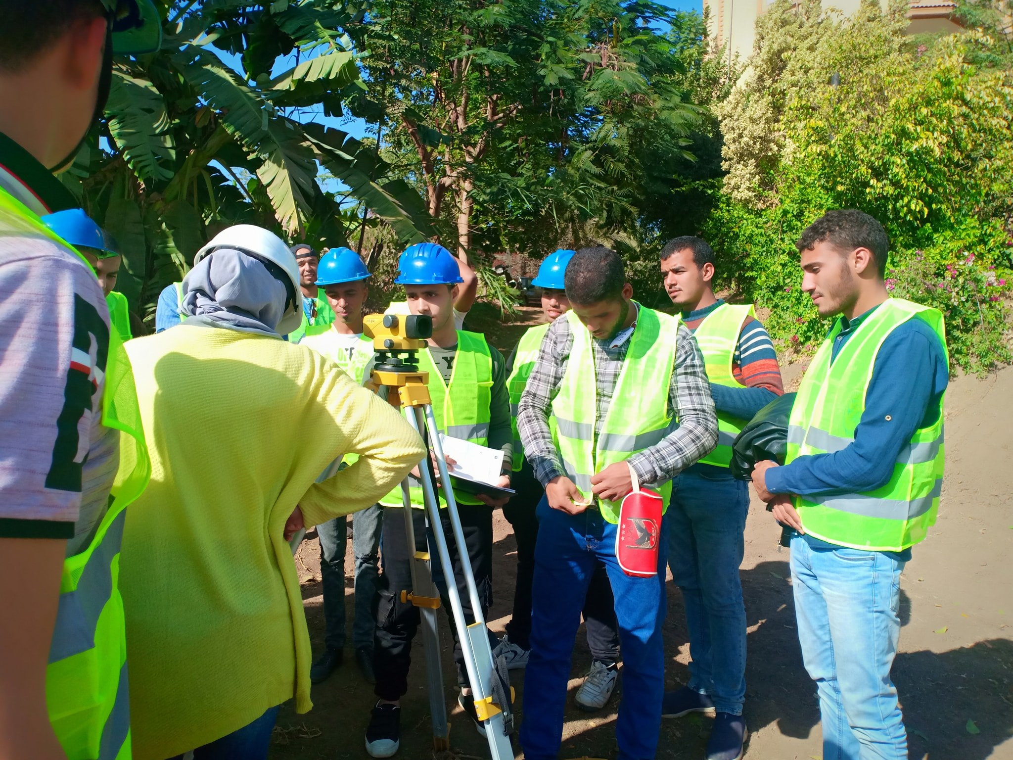 التدريب العملى لقسم مساحة